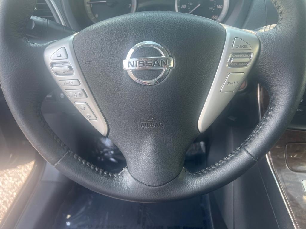 Nissan Sentra 4dr Sdn I4 CVT SL 2015
