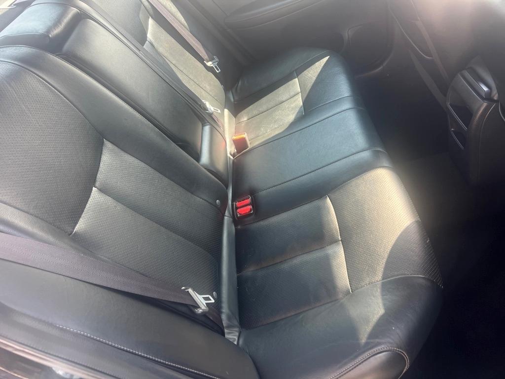 Nissan Sentra 4dr Sdn I4 CVT SL 2015