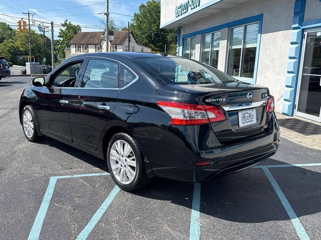 Nissan Sentra 4dr Sdn I4 CVT SL 2015