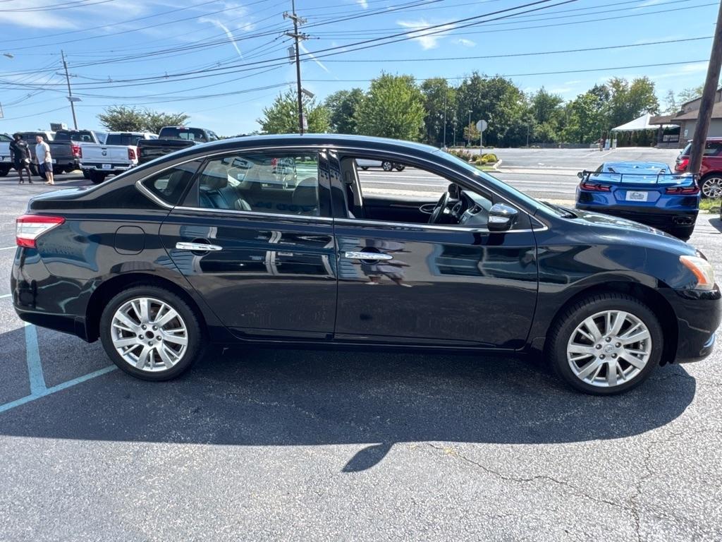 Nissan Sentra 4dr Sdn I4 CVT SL 2015