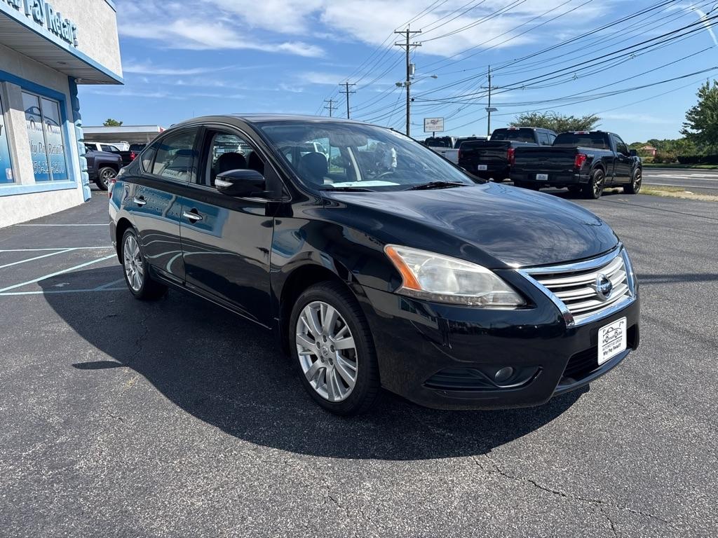 Nissan Sentra 4dr Sdn I4 CVT SL 2015