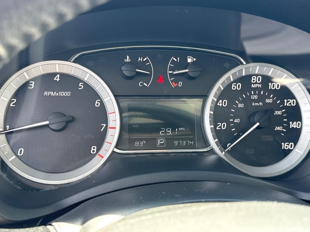 Nissan Sentra 4dr Sdn I4 CVT SL 2015