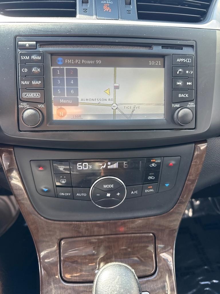 Nissan Sentra 4dr Sdn I4 CVT SL 2015
