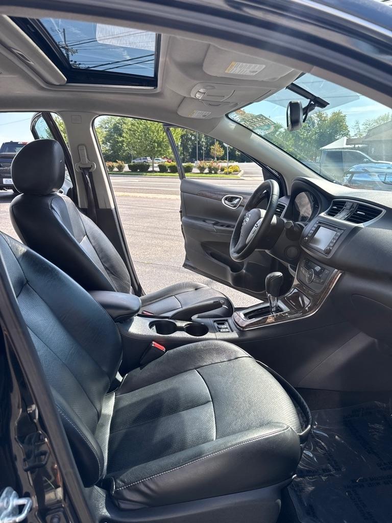 Nissan Sentra 4dr Sdn I4 CVT SL 2015