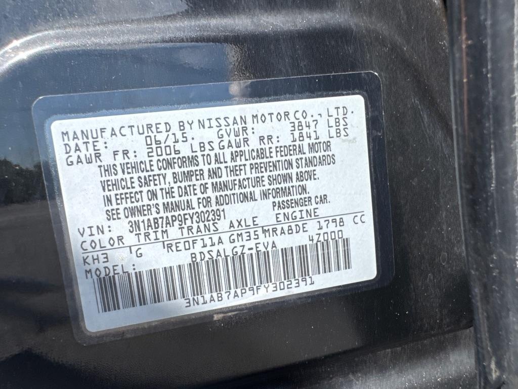 Nissan Sentra 4dr Sdn I4 CVT SL 2015