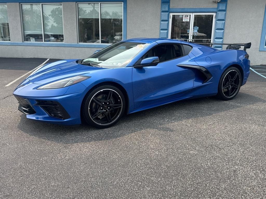 Chevrolet Corvette 2dr Stingray Cpe w/2LT 2021