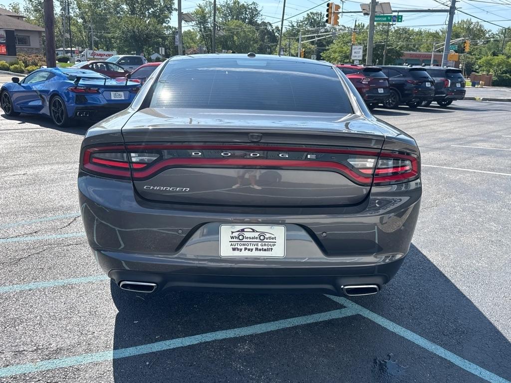 Dodge Charger SXT RWD 2021