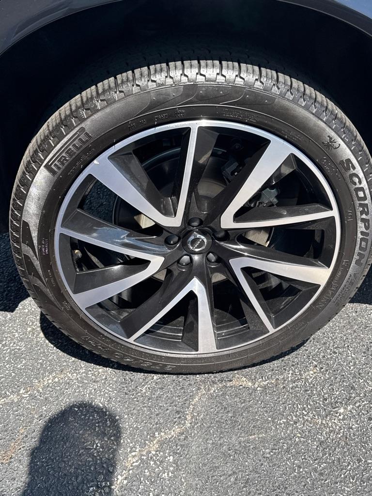 Volvo XC90 B5 AWD Plus 7P 2023
