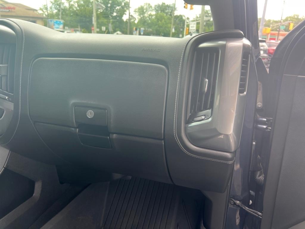 Chevrolet Silverado 1500 4WD Crew Cab 143.5" LTZ w/2LZ 2018