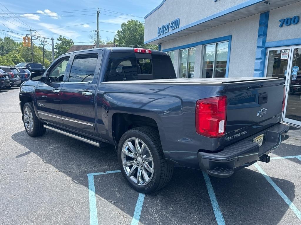 Chevrolet Silverado 1500 4WD Crew Cab 143.5" LTZ w/2LZ 2018