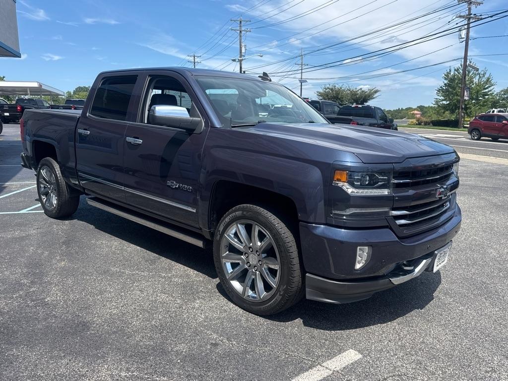 Chevrolet Silverado 1500 4WD Crew Cab 143.5" LTZ w/2LZ 2018