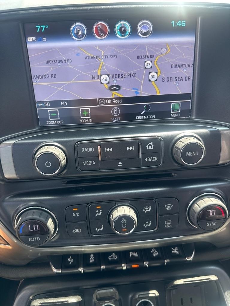 Chevrolet Silverado 1500 4WD Crew Cab 143.5" LTZ w/2LZ 2018