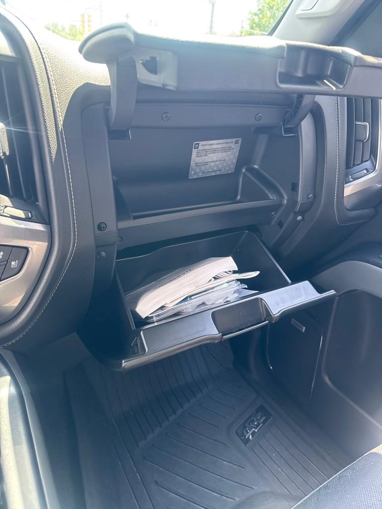 Chevrolet Silverado 1500 4WD Crew Cab 143.5" LTZ w/2LZ 2018