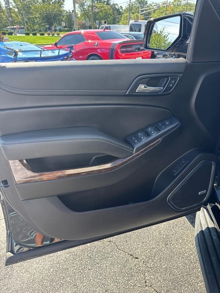 Chevrolet Tahoe 4WD 4dr LT 2019
