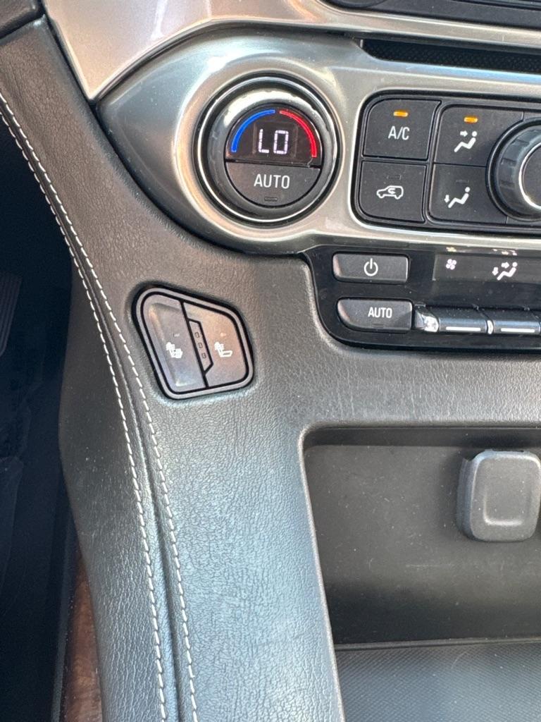 Chevrolet Tahoe 4WD 4dr LT 2019