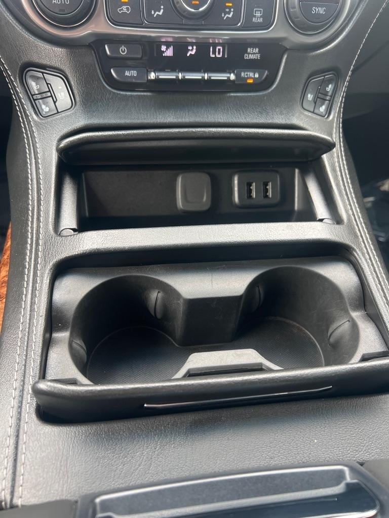 Chevrolet Tahoe 4WD 4dr Premier 2018