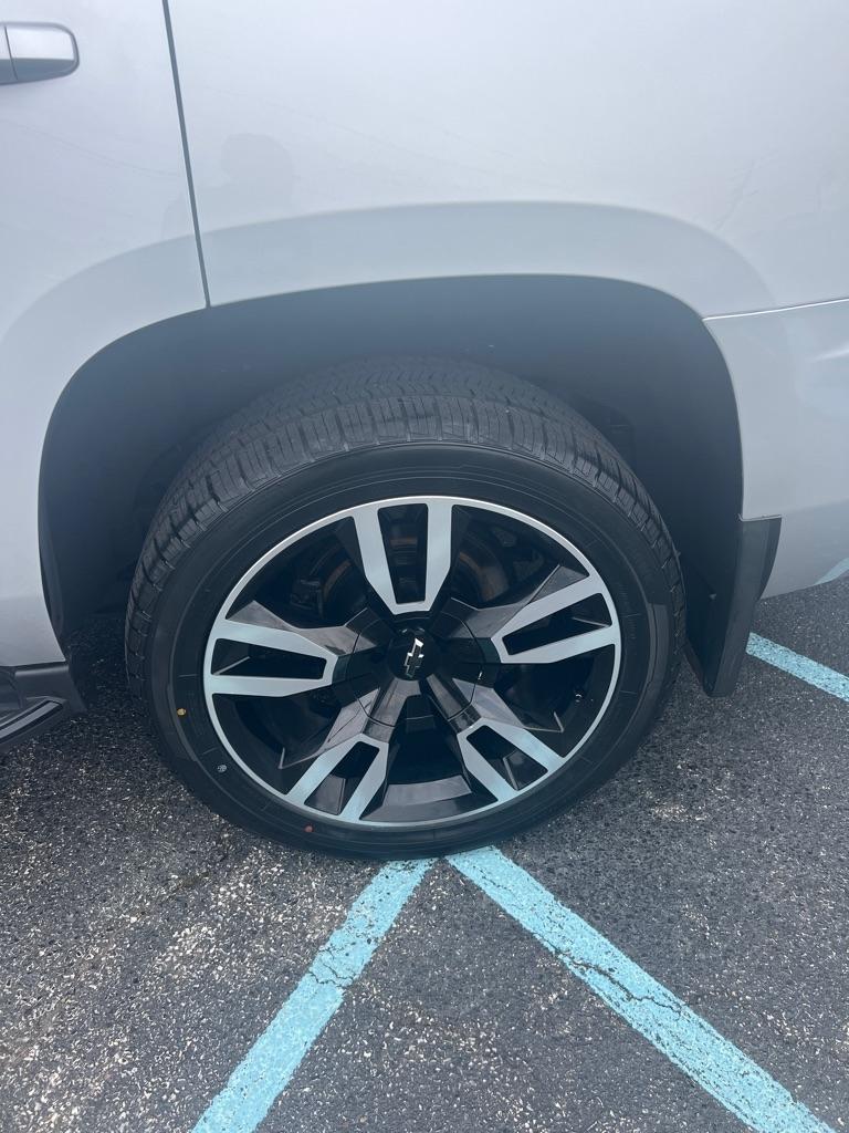 Chevrolet Tahoe 4WD 4dr Premier 2018
