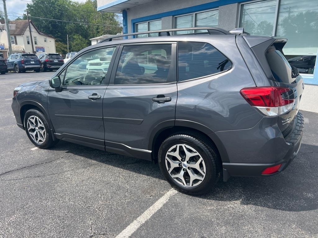 Subaru Forester Premium CVT 2021