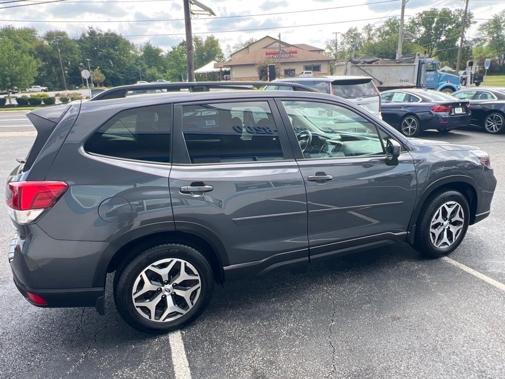 Subaru Forester Premium CVT 2021