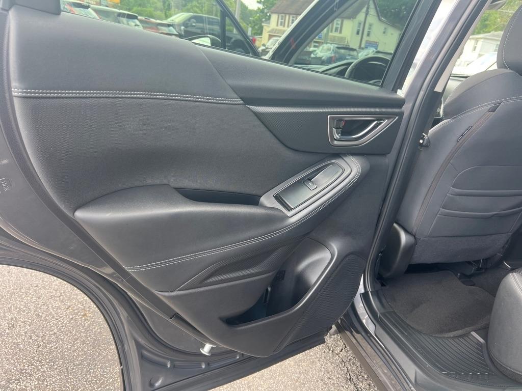 Subaru Forester Premium CVT 2021