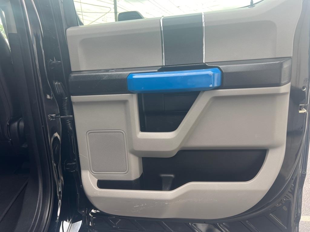 Ford Super Duty F-250 SRW King Ranch 4WD Crew Cab 8' Box 2018