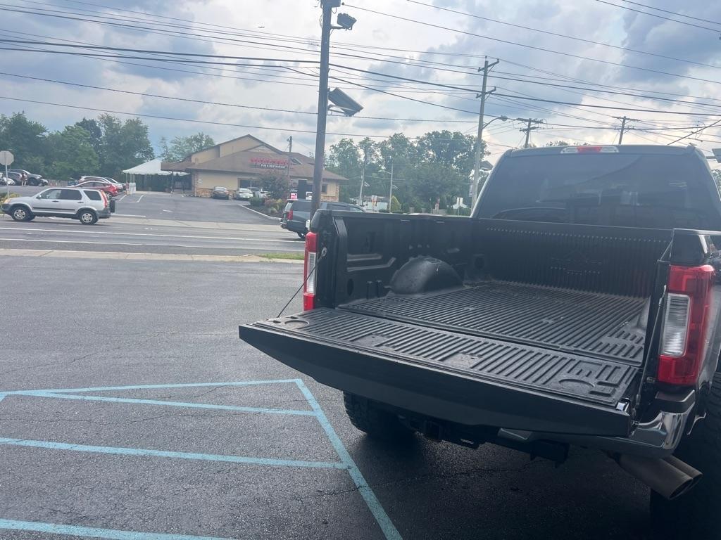 Ford Super Duty F-250 SRW King Ranch 4WD Crew Cab 8' Box 2018