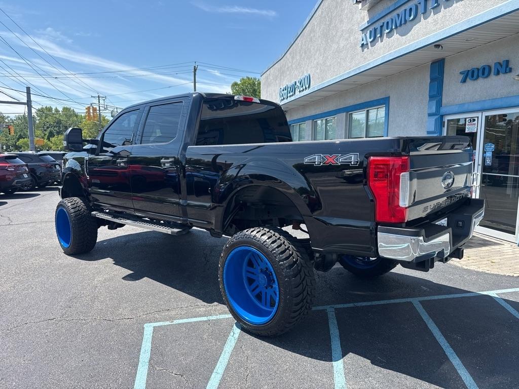 Ford Super Duty F-250 SRW King Ranch 4WD Crew Cab 8' Box 2018