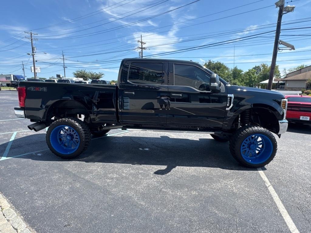 Ford Super Duty F-250 SRW King Ranch 4WD Crew Cab 8' Box 2018