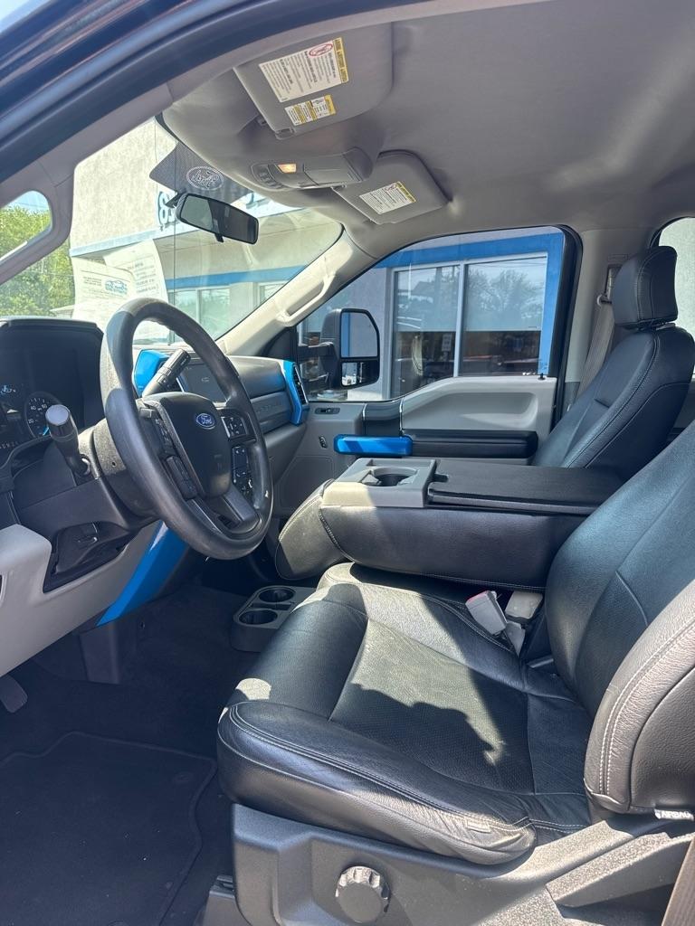 Ford Super Duty F-250 SRW King Ranch 4WD Crew Cab 8' Box 2018
