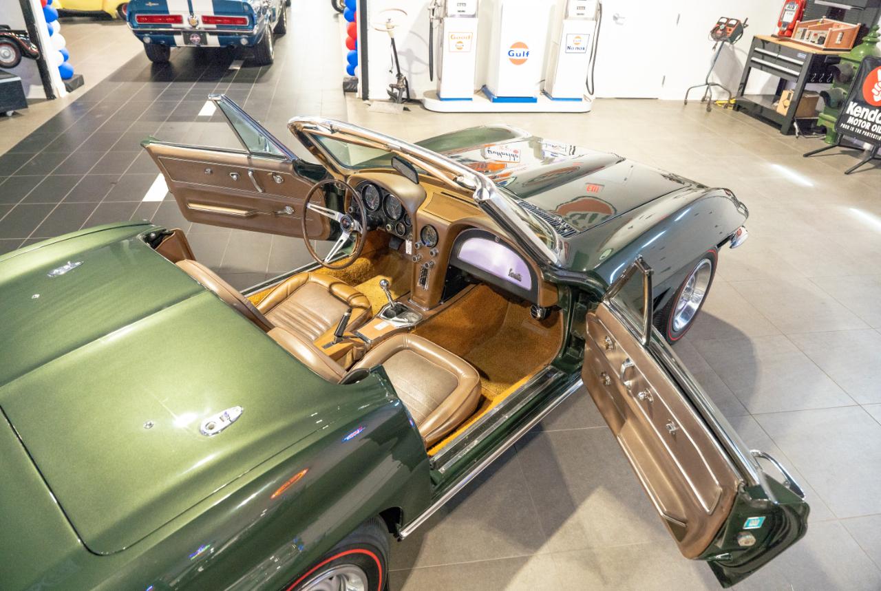 Chevrolet Corvette 2D Convertible 1967