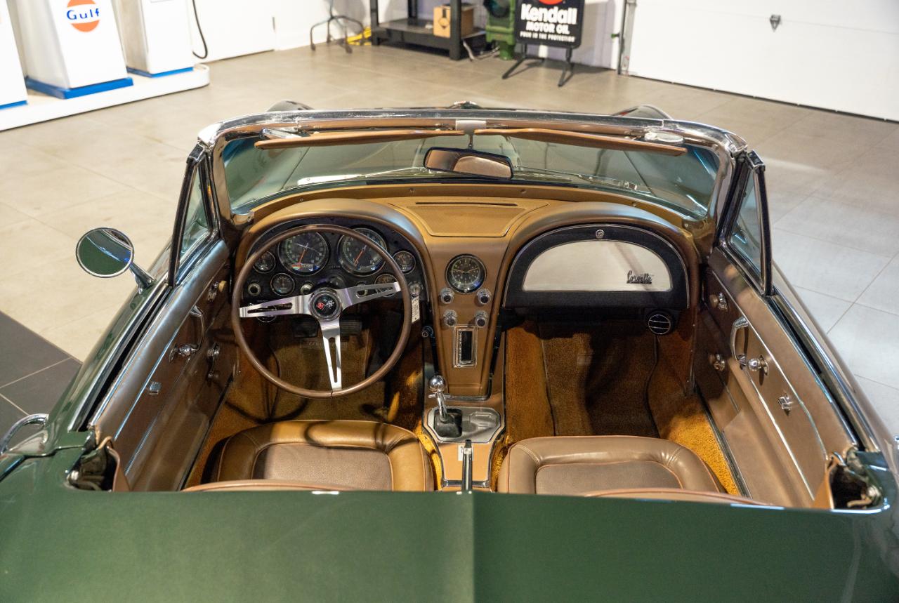 Chevrolet Corvette 2D Convertible 1967