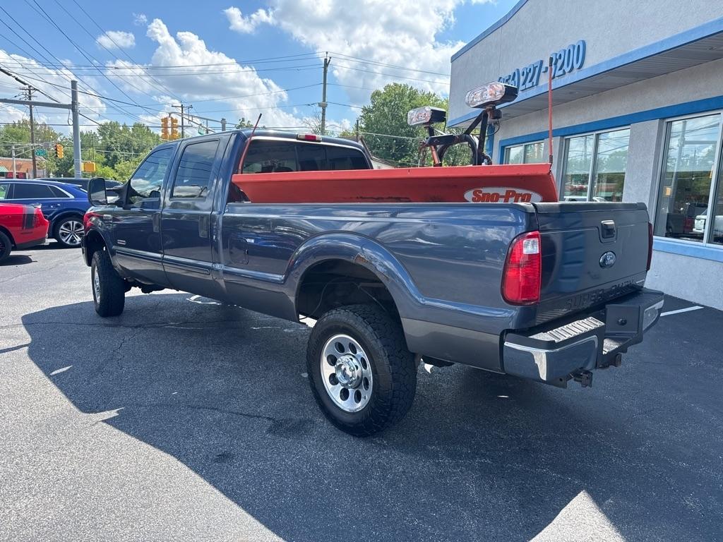 Ford Super Duty F-350 SRW 4WD SuperCab 162" WB 60" CA XLT 2006
