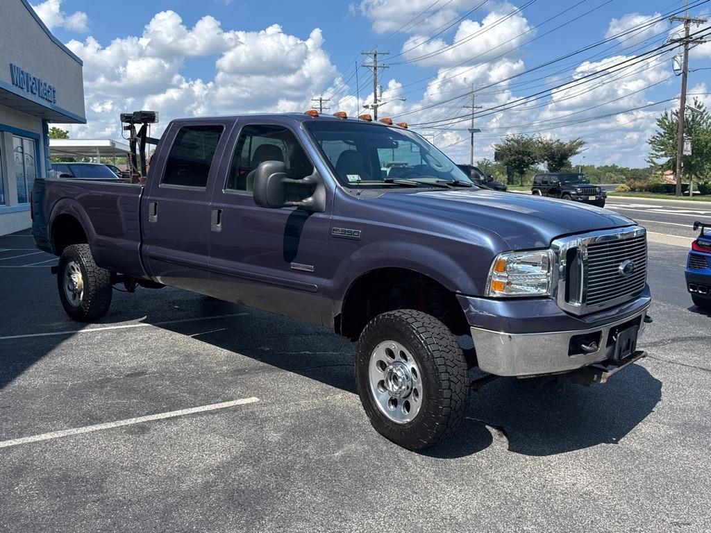 Ford Super Duty F-350 SRW 4WD SuperCab 162" WB 60" CA XLT 2006