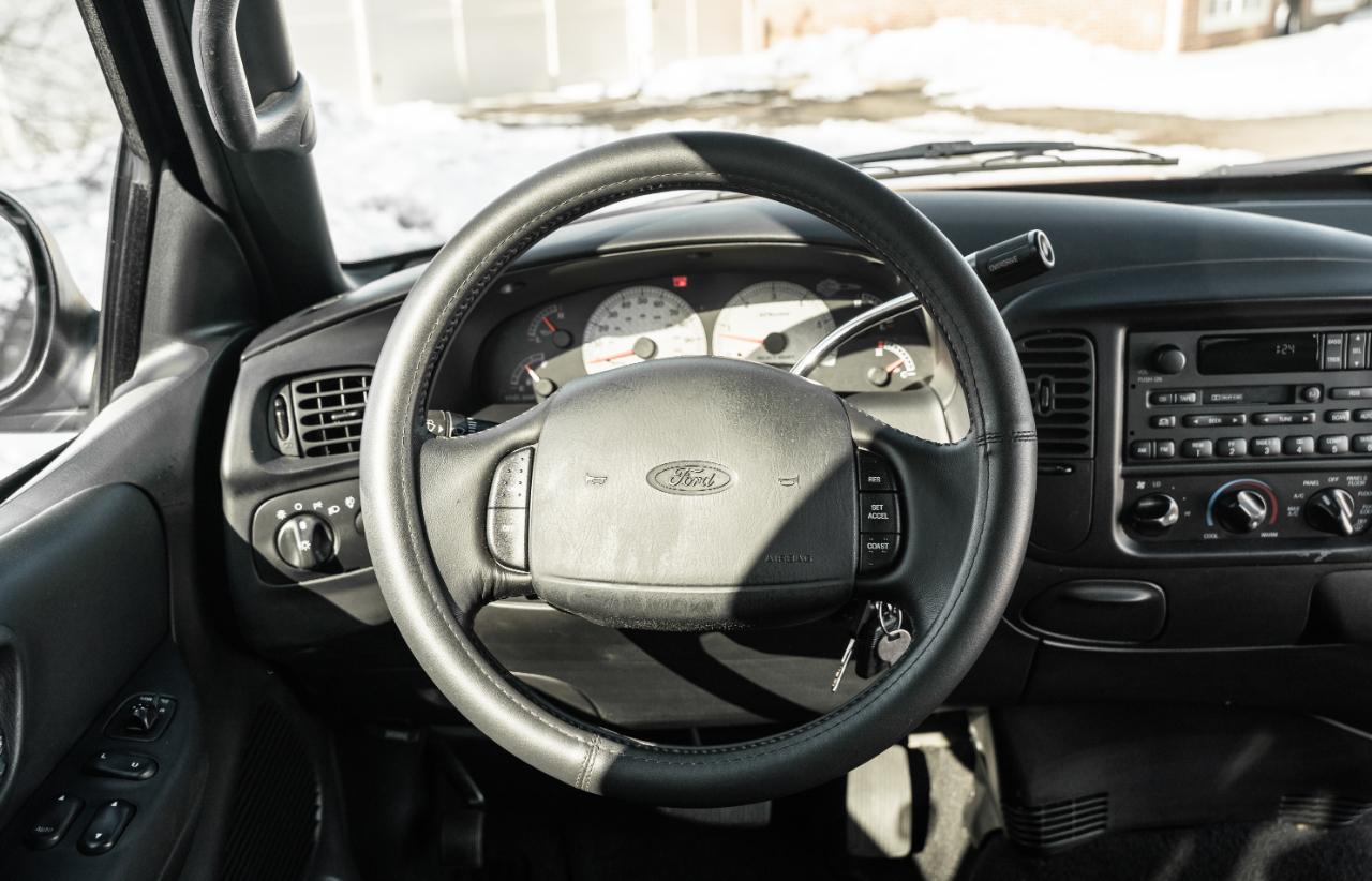 Ford F150  2000