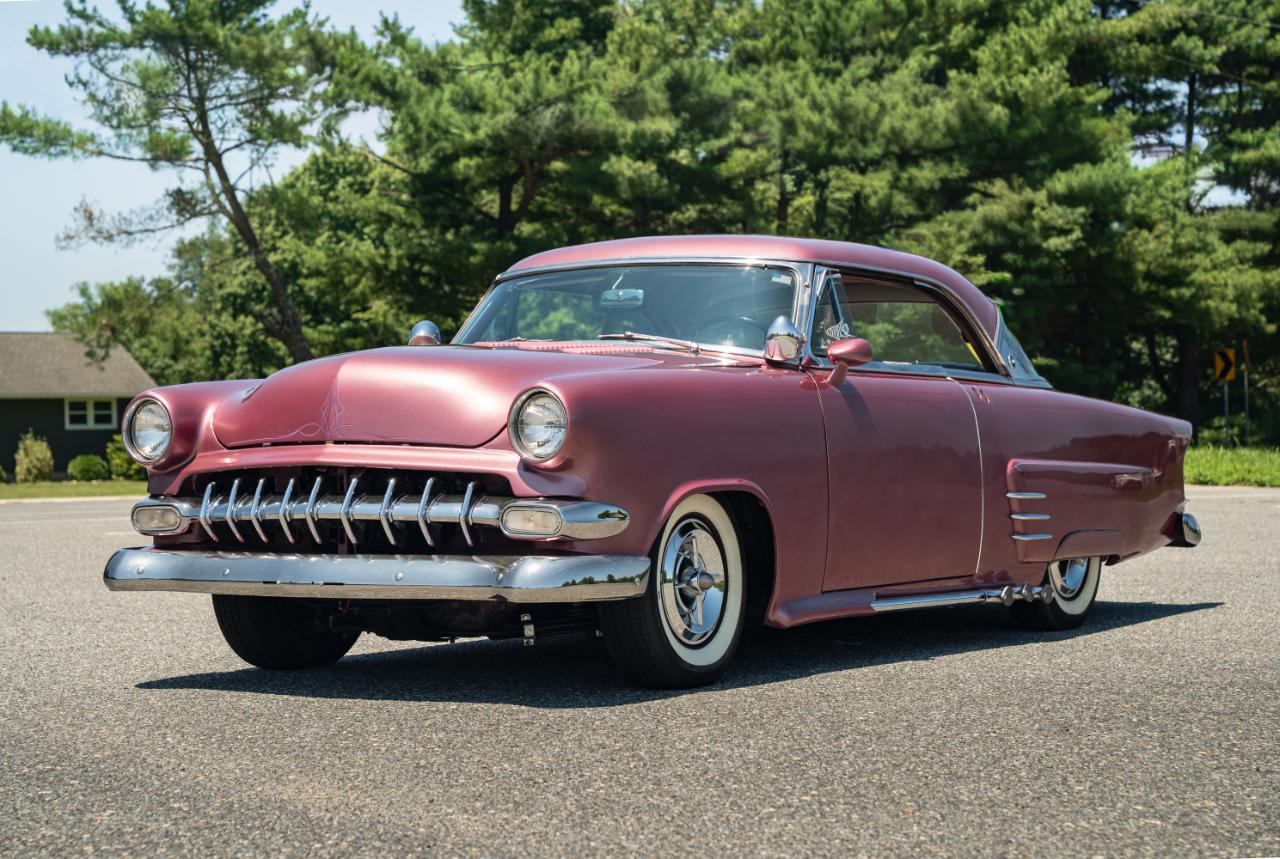 Ford Crown Victoria  1953