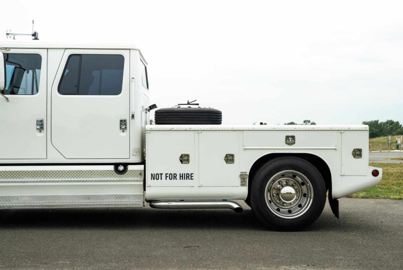 International 4700  2000