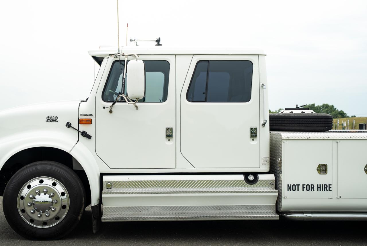 International 4700  2000