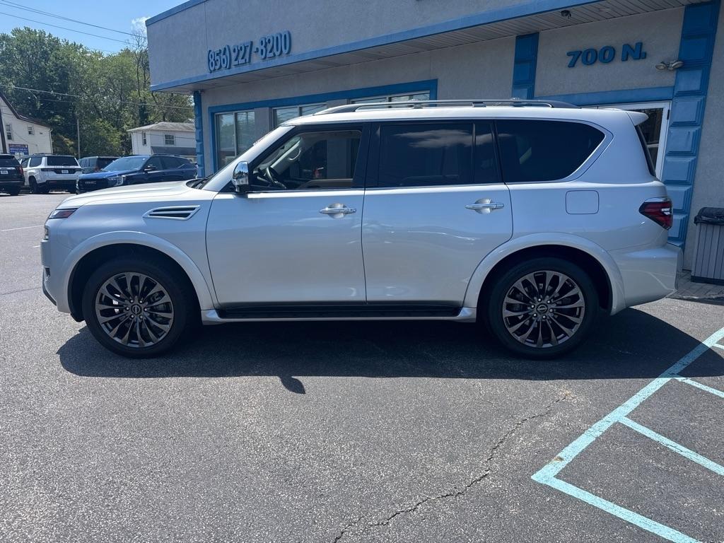 Nissan Armada 4x4 Platinum 2023