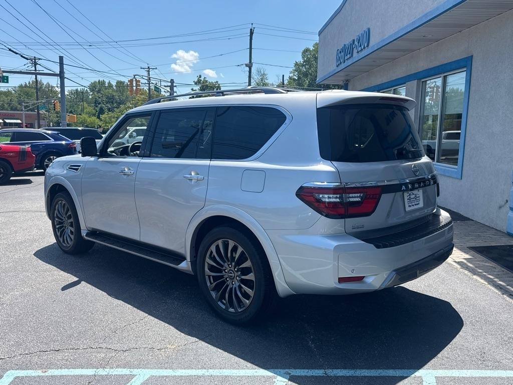 Nissan Armada 4x4 Platinum 2023