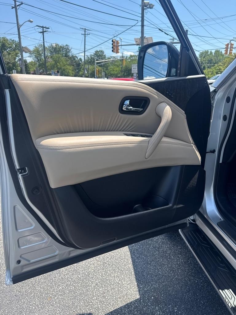 Nissan Armada 4x4 Platinum 2023