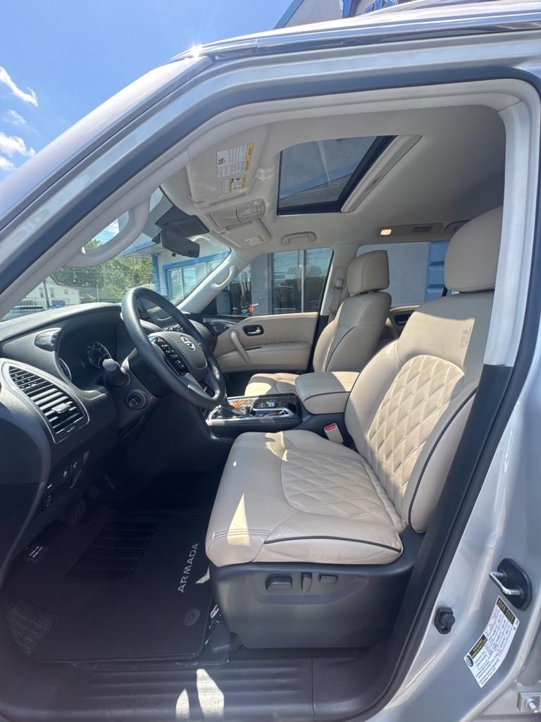 Nissan Armada 4x4 Platinum 2023