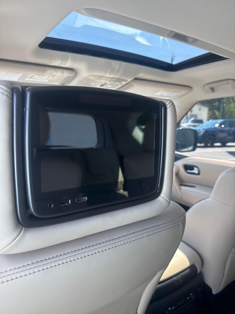 Nissan Armada 4x4 Platinum 2023