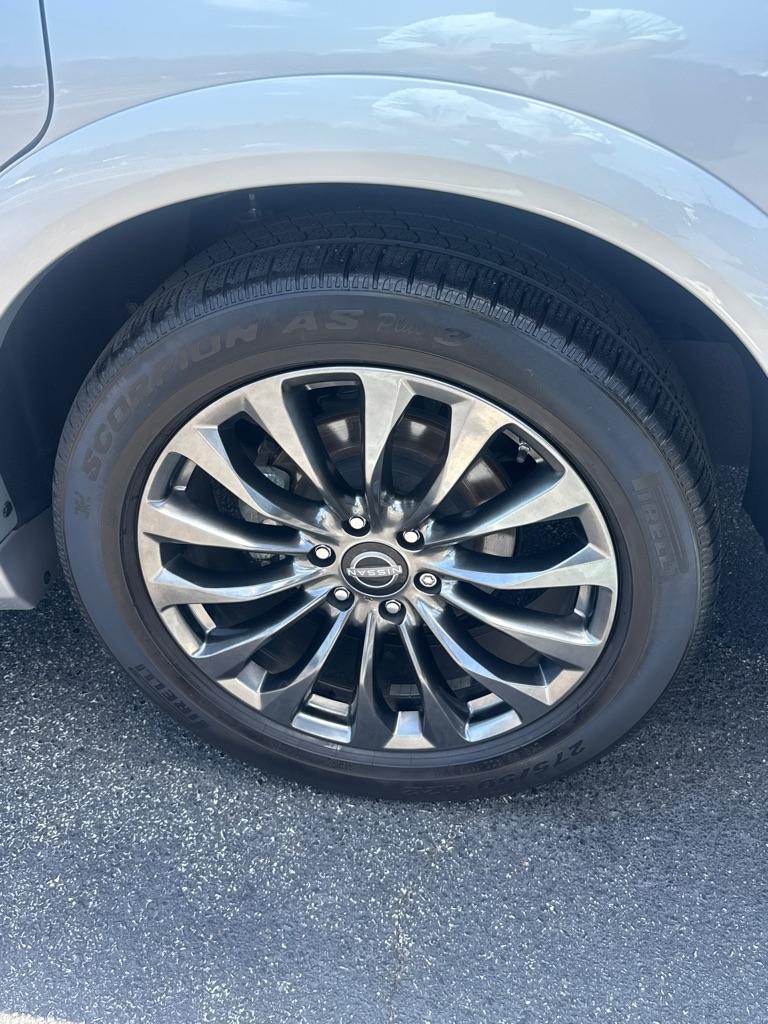Nissan Armada 4x4 Platinum 2023