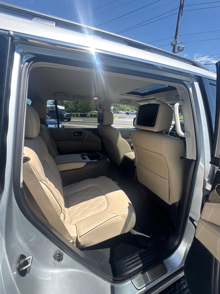 Nissan Armada 4x4 Platinum 2023