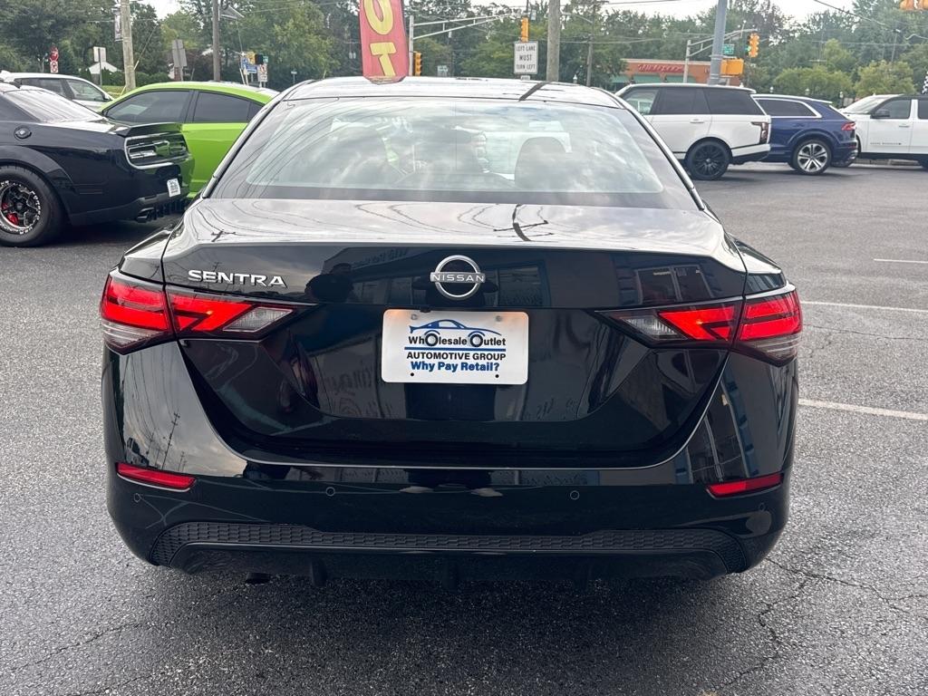Nissan Sentra S CVT 2024