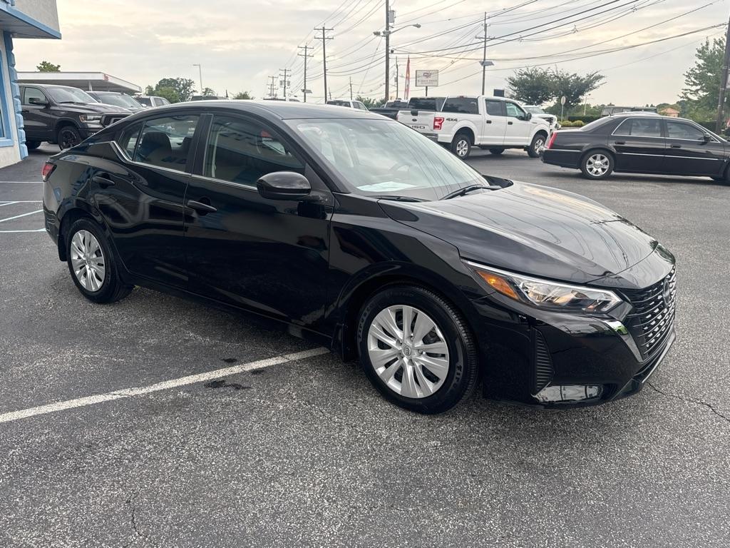 Nissan Sentra S CVT 2024