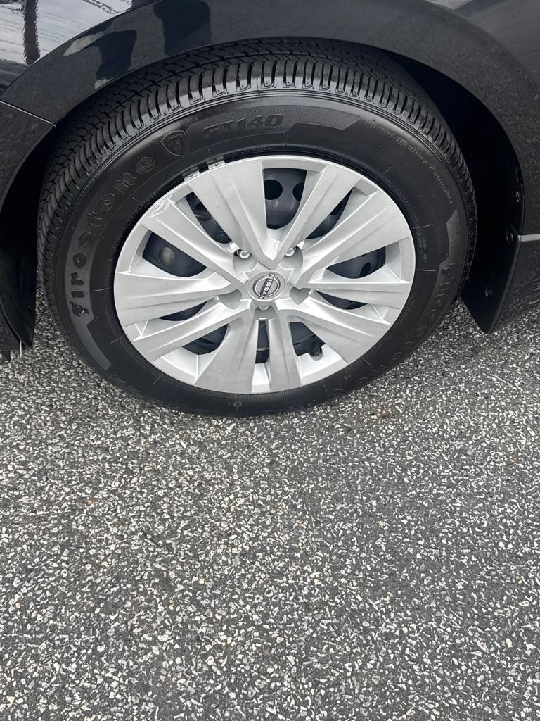 Nissan Sentra S CVT 2024