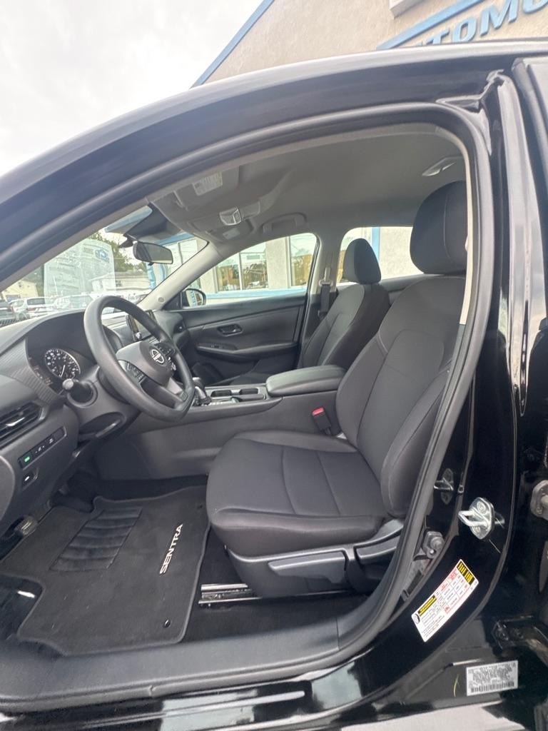 Nissan Sentra S CVT 2024