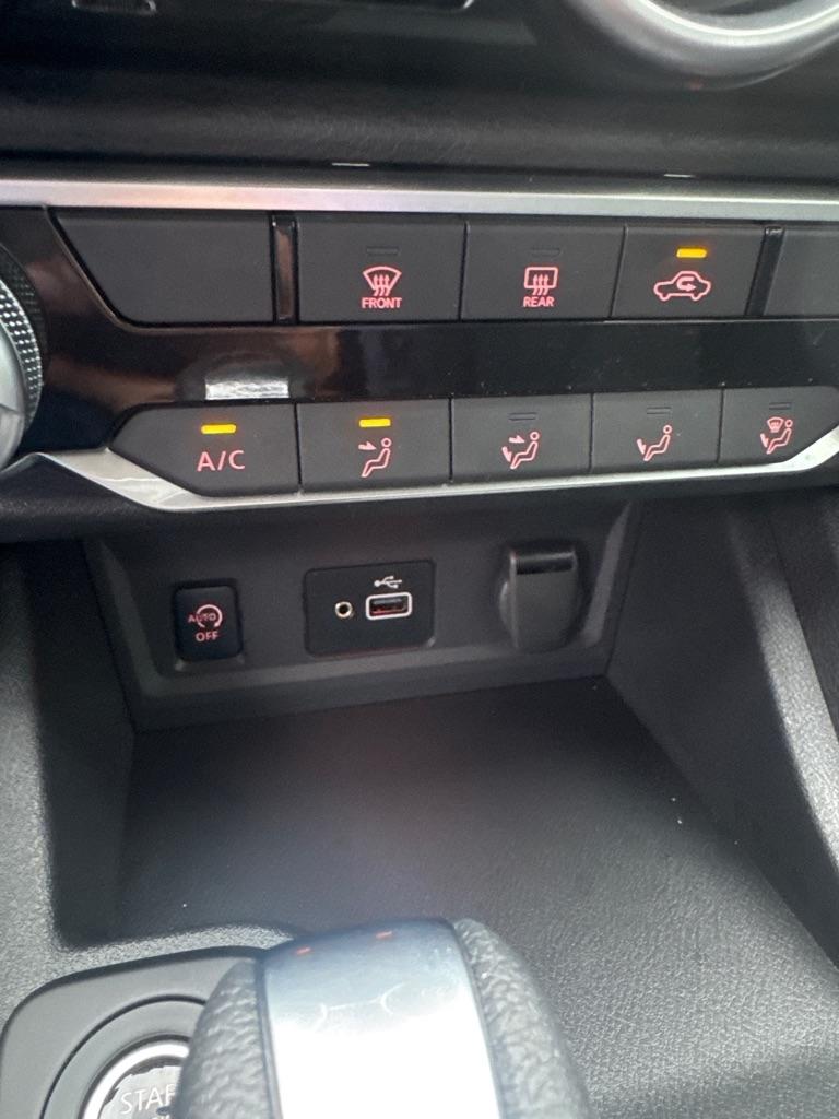 Nissan Sentra S CVT 2024