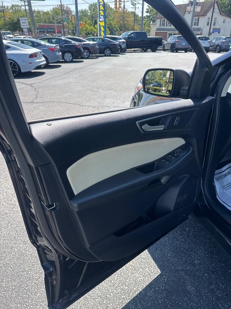Ford Edge SE AWD 2020